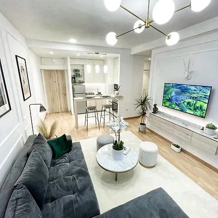 Lolita Lux - Waterfront Apartamento