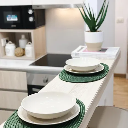 Lolita Lux - Waterfront